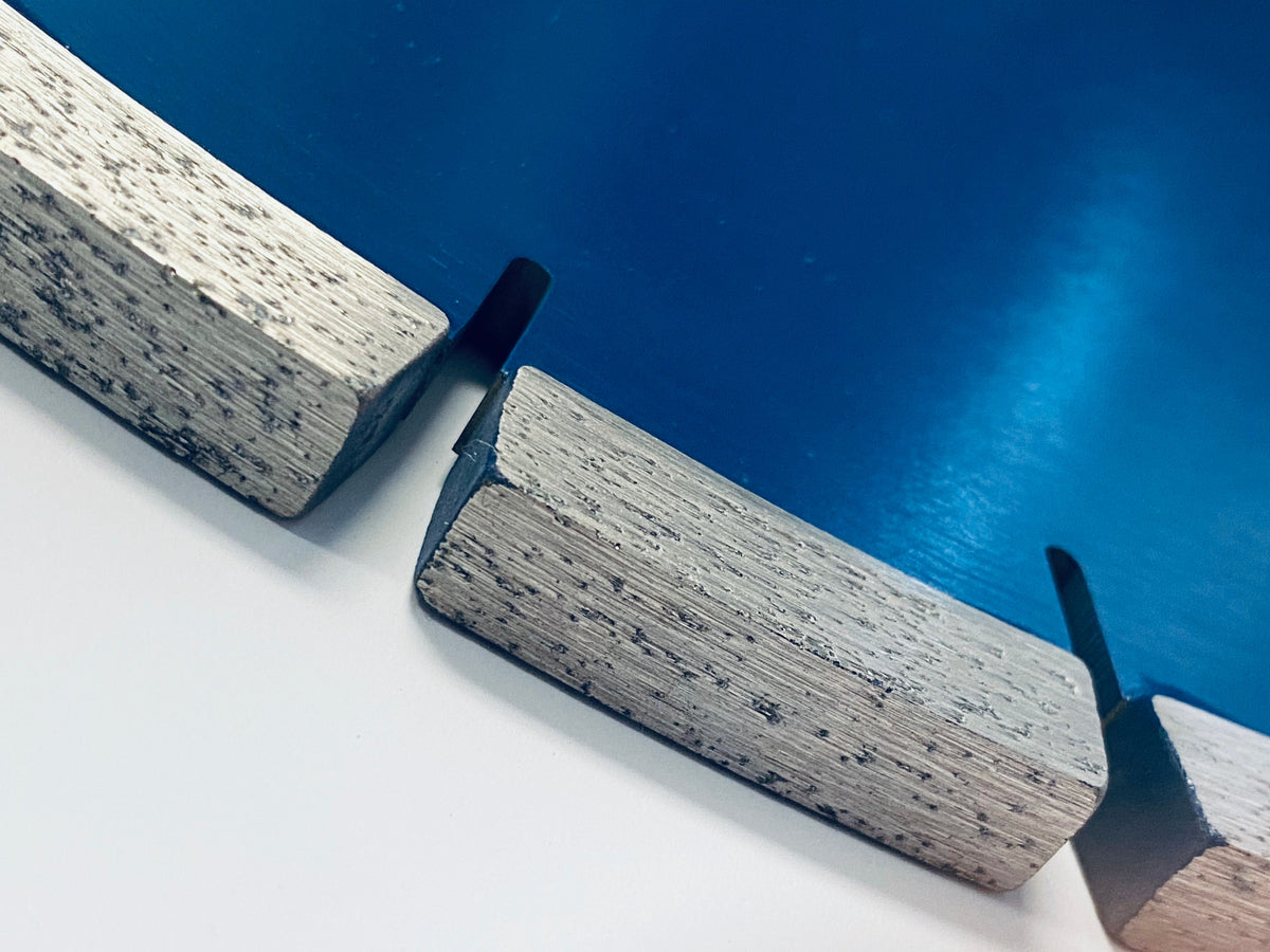 Are the diamonds in diamond blades real? CanWest Diamond Products