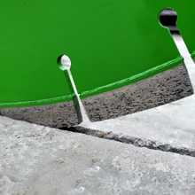 Load image into Gallery viewer, Diamond Low Horsepower Green Concrete Blades